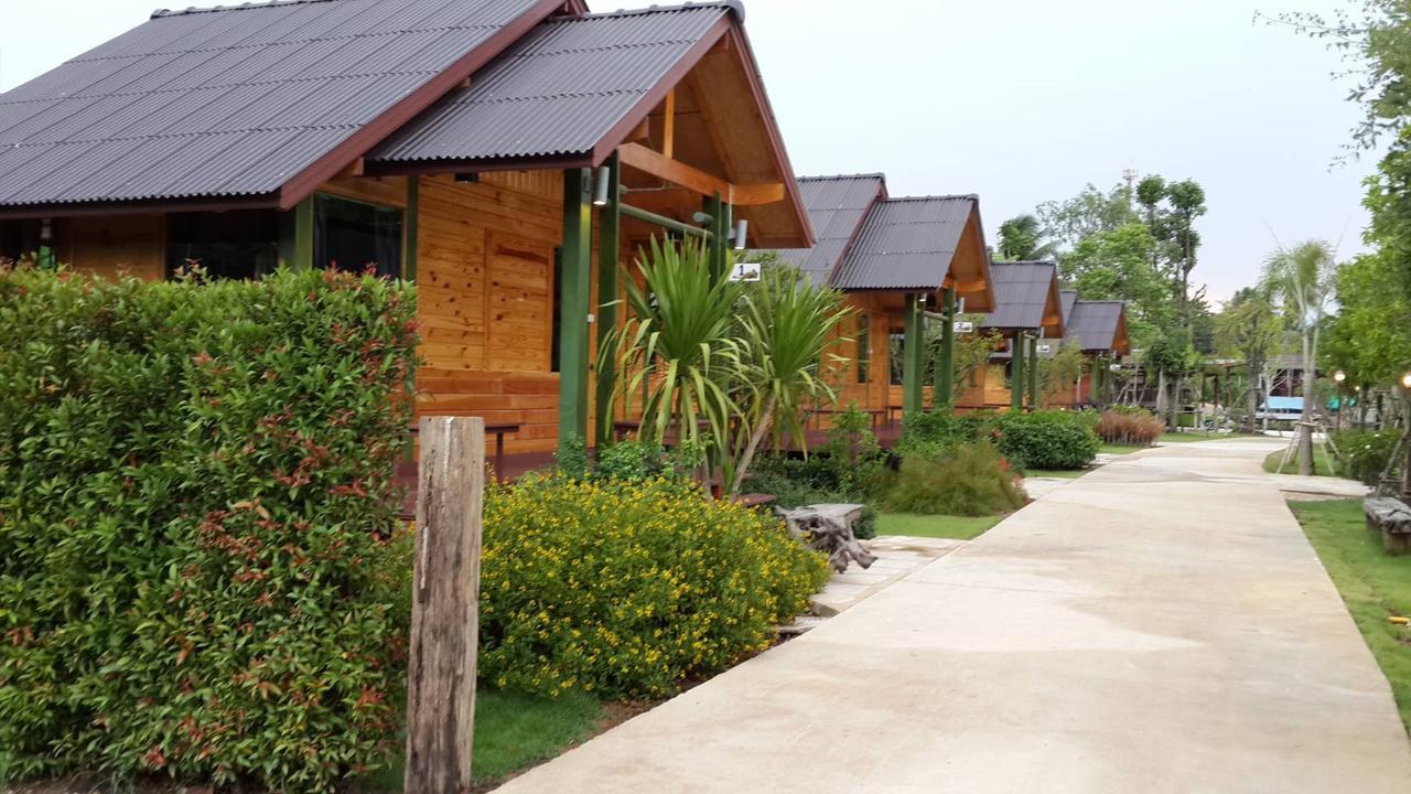Nung Ni Bang Khon Thi Resort Amphawa Luaran gambar