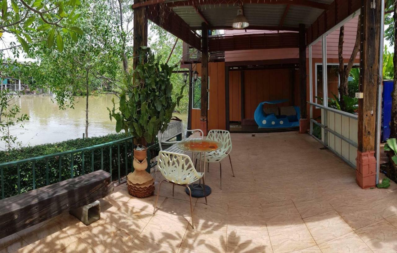Nung Ni Bang Khon Thi Resort Amphawa Luaran gambar